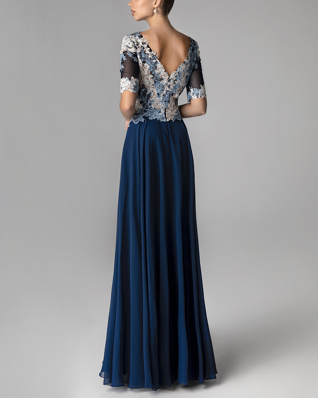 Elegant lace V-neck maxi dress gown